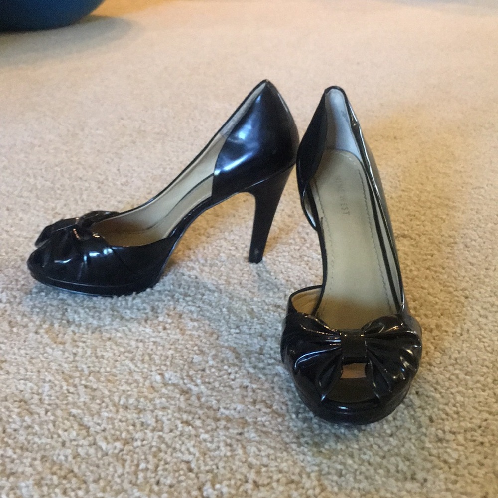 Nine West Black Peep Toe Pumps